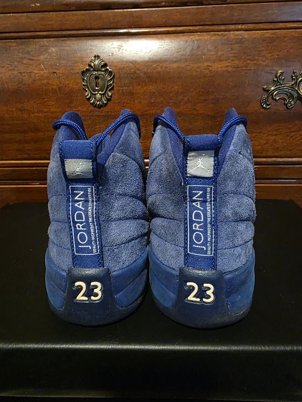 Air Jordan 13 Retro Suede Mid-Top Sneakers - Blue